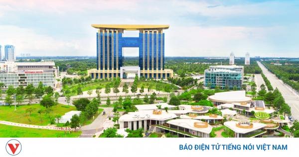 Hinh anh tong quan nga tu Chieu Lieu phuong Tan Dong Hiep Di An Binh Duong